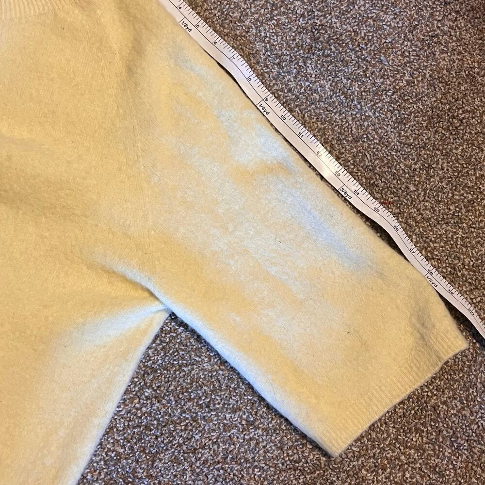 Bianco & Blu Women's Yellow Crew Neck Sweater.  Size Large - Picture 6 of 6